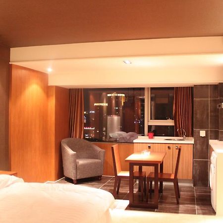 Chengdu Comma Apartment Hotel - Xinian Branch Εξωτερικό φωτογραφία