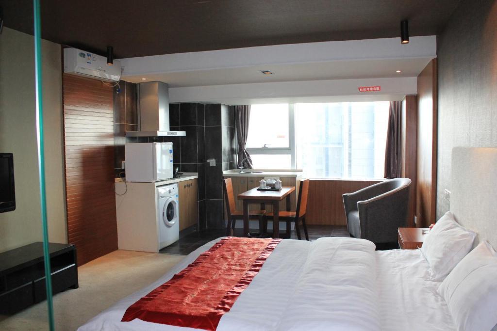 Chengdu Comma Apartment Hotel - Xinian Branch Δωμάτιο φωτογραφία